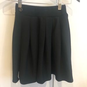 PLT flow skirt with slit on the side